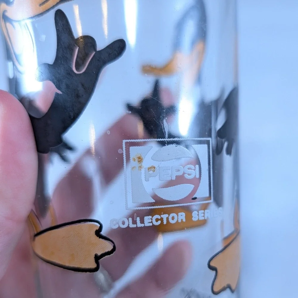 Vintage 1973 Daffy Duck Pepsi Collector Series Glass Looney Tunes‎ Warner Bros